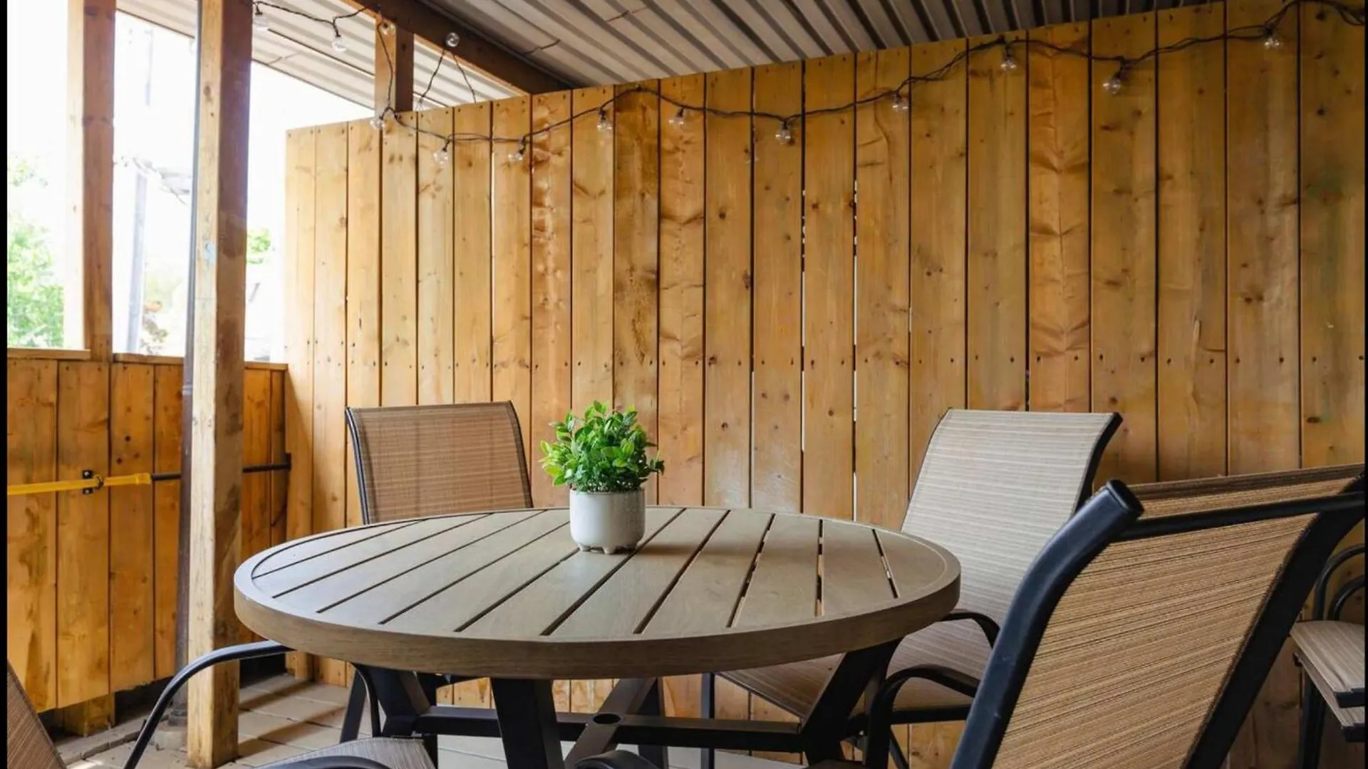 Casa Hotel Elegant Suite W Patio Bbq Grill Toronto